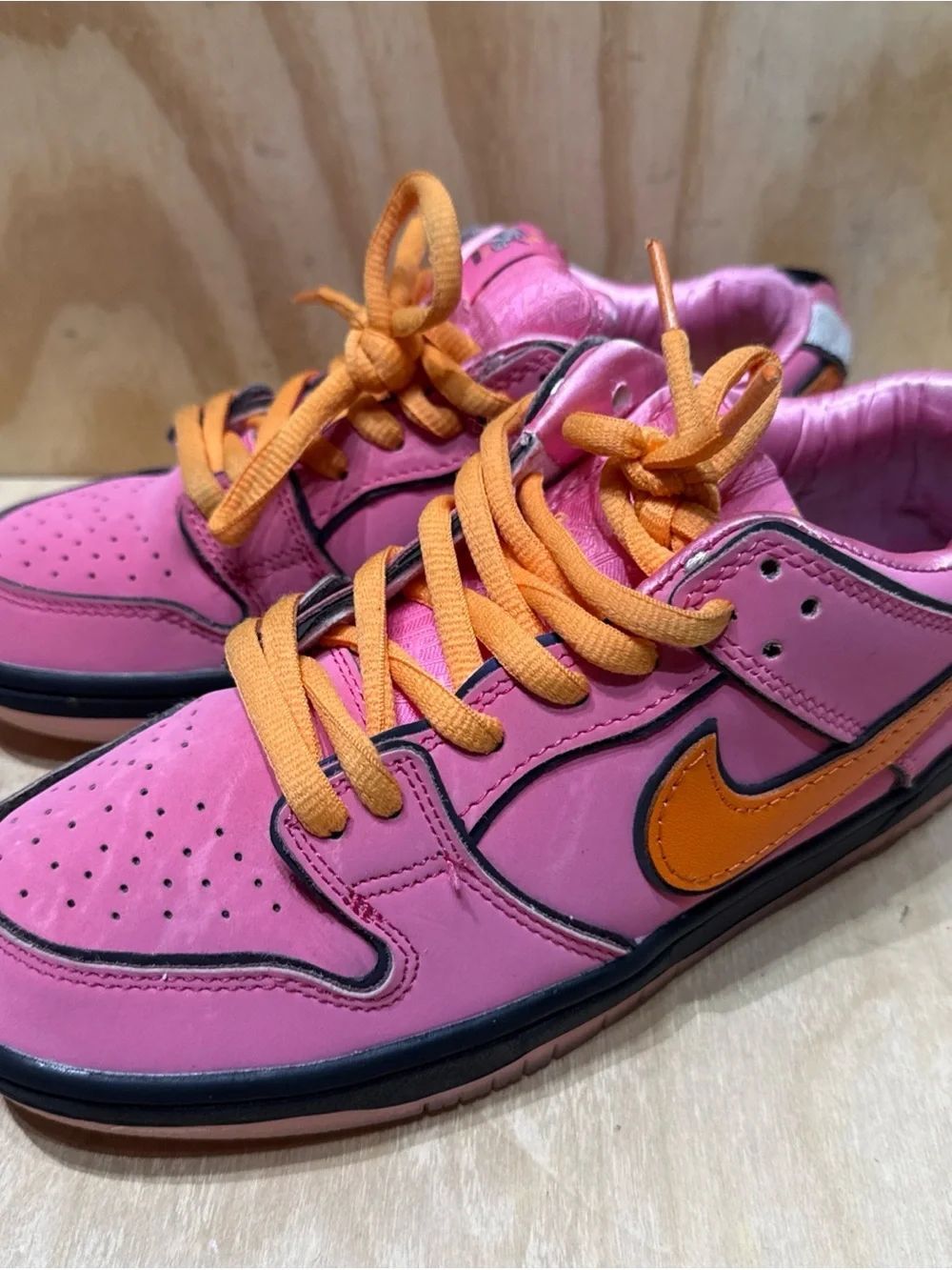 Nike SB Dunk Low Pro QS x The Powerpuff Girls Blossom  FD2631-600 Men’s 7, Wmn 9